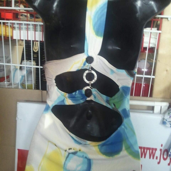 Summer sleeveless top - Picture 5 of 5